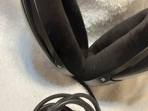 SENNHEISER HD558 Stereo Headphones. Minty Looking... - Picture 2 of 8