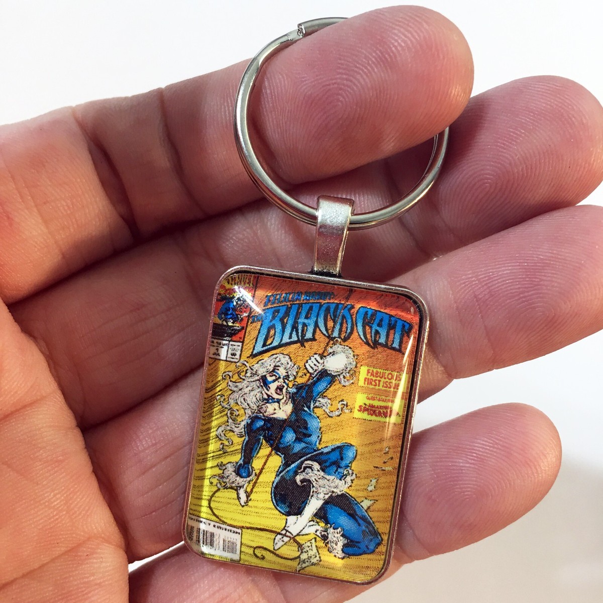 FELICIA HARDY THE BLACK CAT #1 Cover Key Ring or Necklace 1st Mini