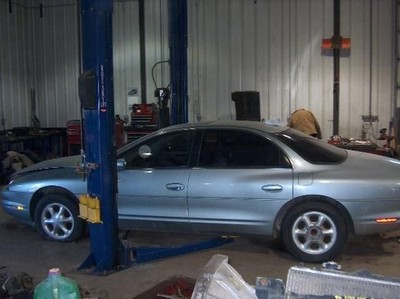 Driver Left Headlight Fits 95-99 AURORA 1178