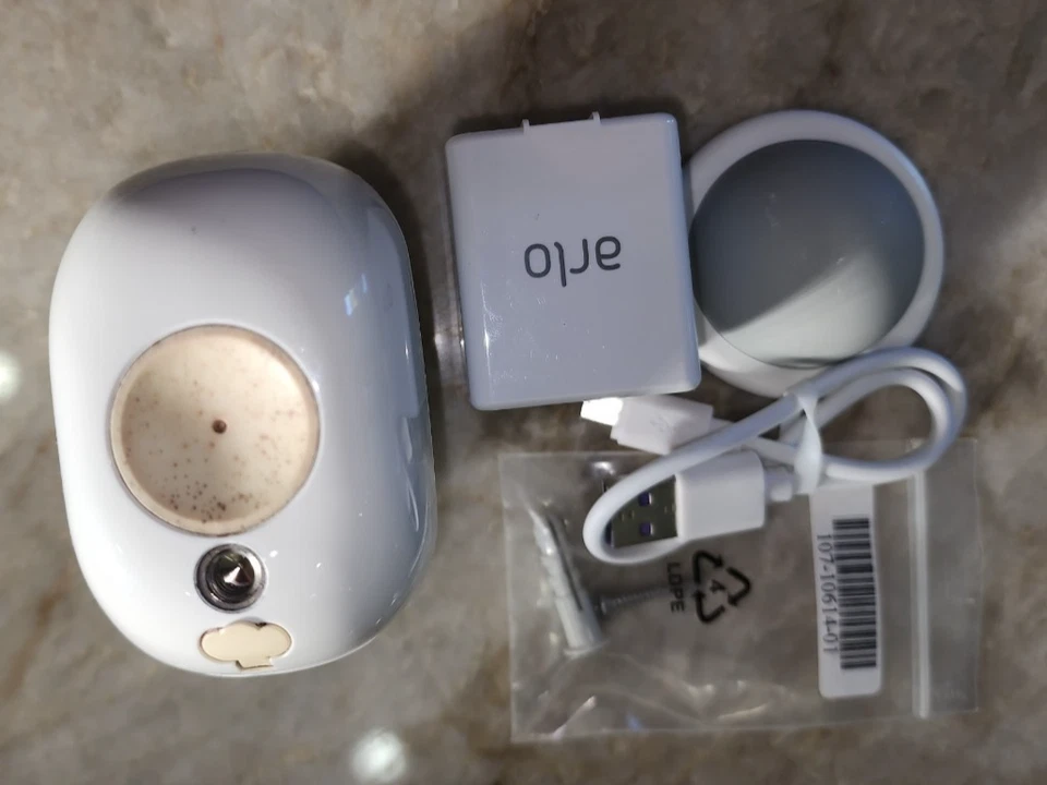 Arlo Pro 2 Add-on Camera VMC4030P Rechargeable Night Vision Grade b+ Pad Read - Image 3 of 4