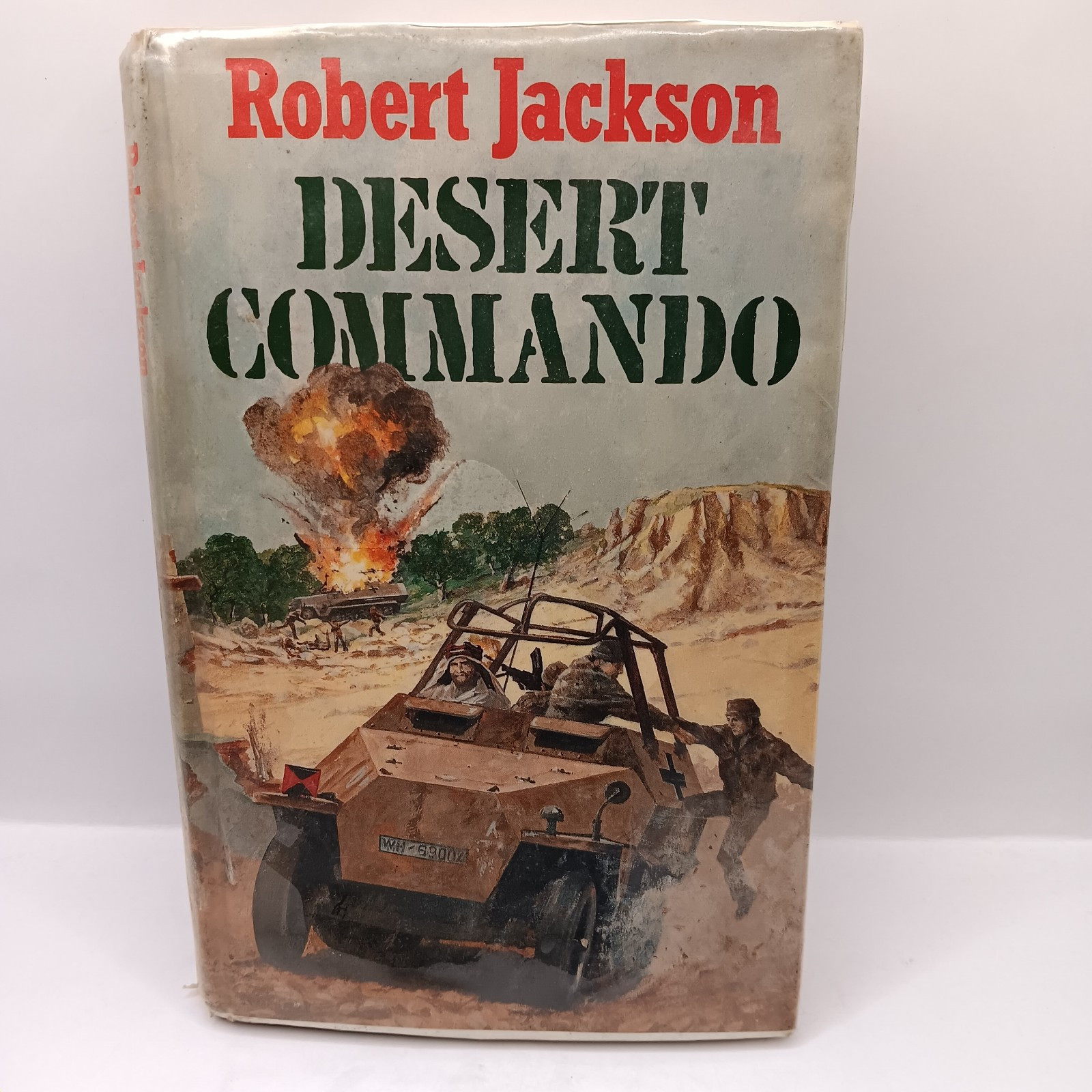 Robert Jackson Desert Commando 1986 Vintage Hardback Book Ex-Library