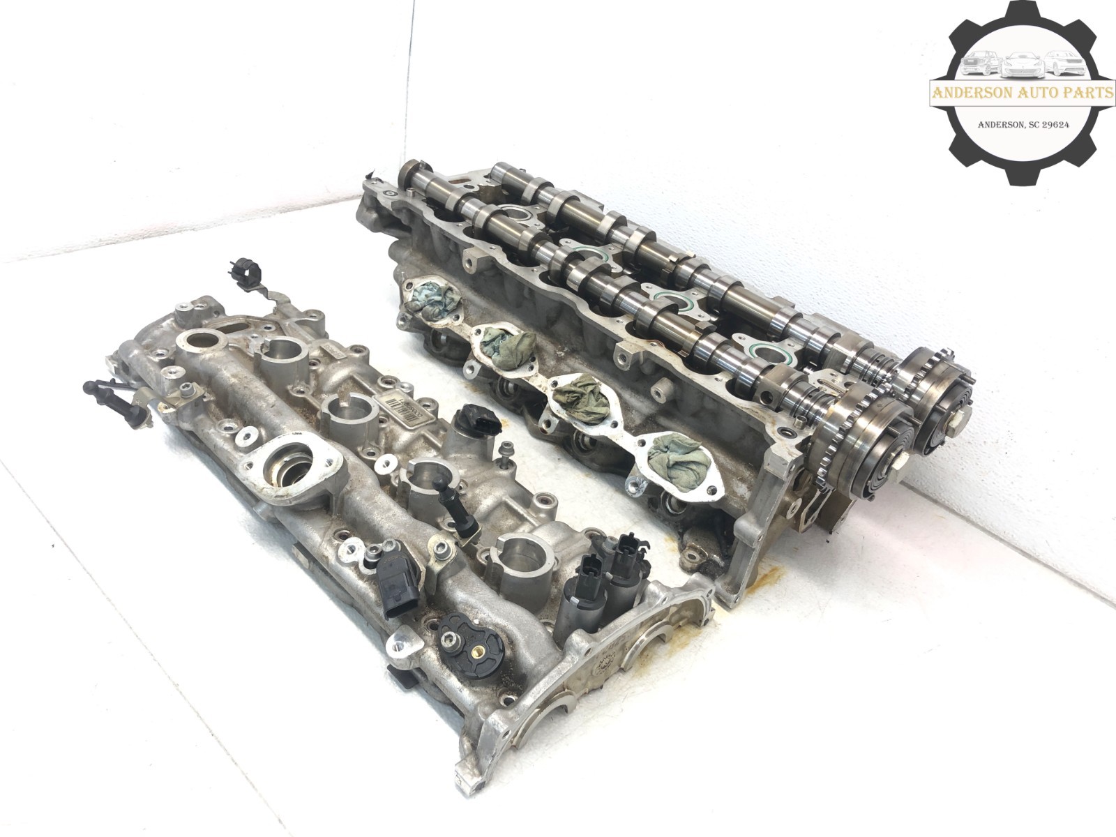 2014-2017 MASERATI QUATTROPORTE GTS 3.8L V8 RIGHT ENGINE CYLINDER HEAD CAMSHAFTS