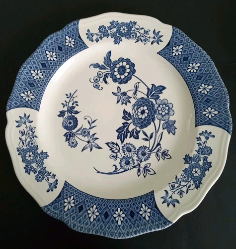 2 J&G Meakin Royal Staffordshire Blue White Cathay Ironstone 10.5" Dinner Plates