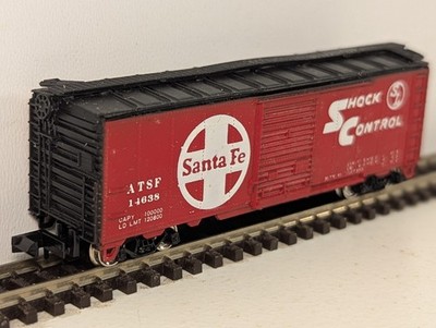 Con-Cor 0001-01801A Spur N Santa Fe Stahl Boxcar - Originalverpackt