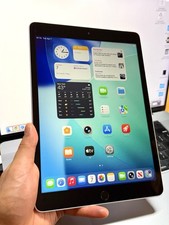 Apple iPad 7th Gen Wi-Fi  4G Cellular 10.2-inch Space Gray 32GB Crack  24377