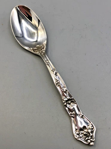 Intaglio Sterling flatware by Reed & Barton individual Demitasse Spoon 4.25"