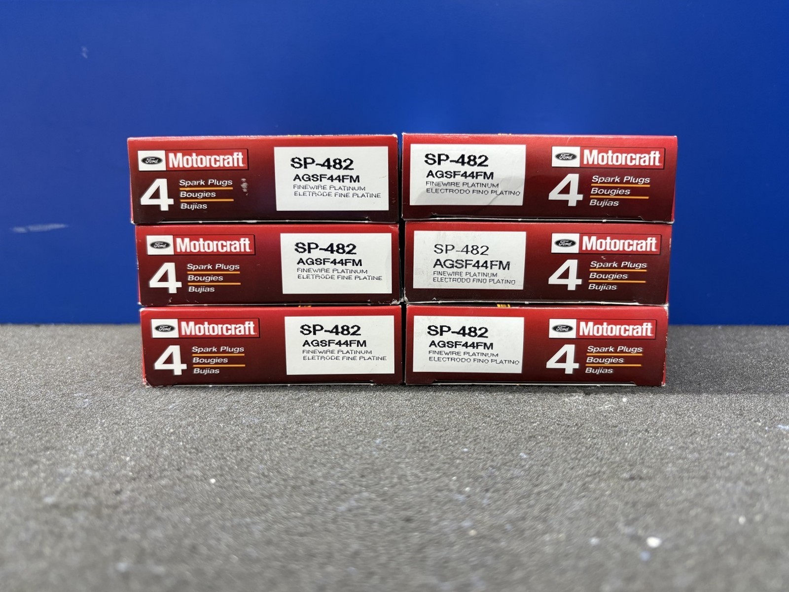 LOT OF 6 NEW MOTORCRAFT 4 SPARK PLUGS BOUGIES REF: SP-482 / AGSF44FM