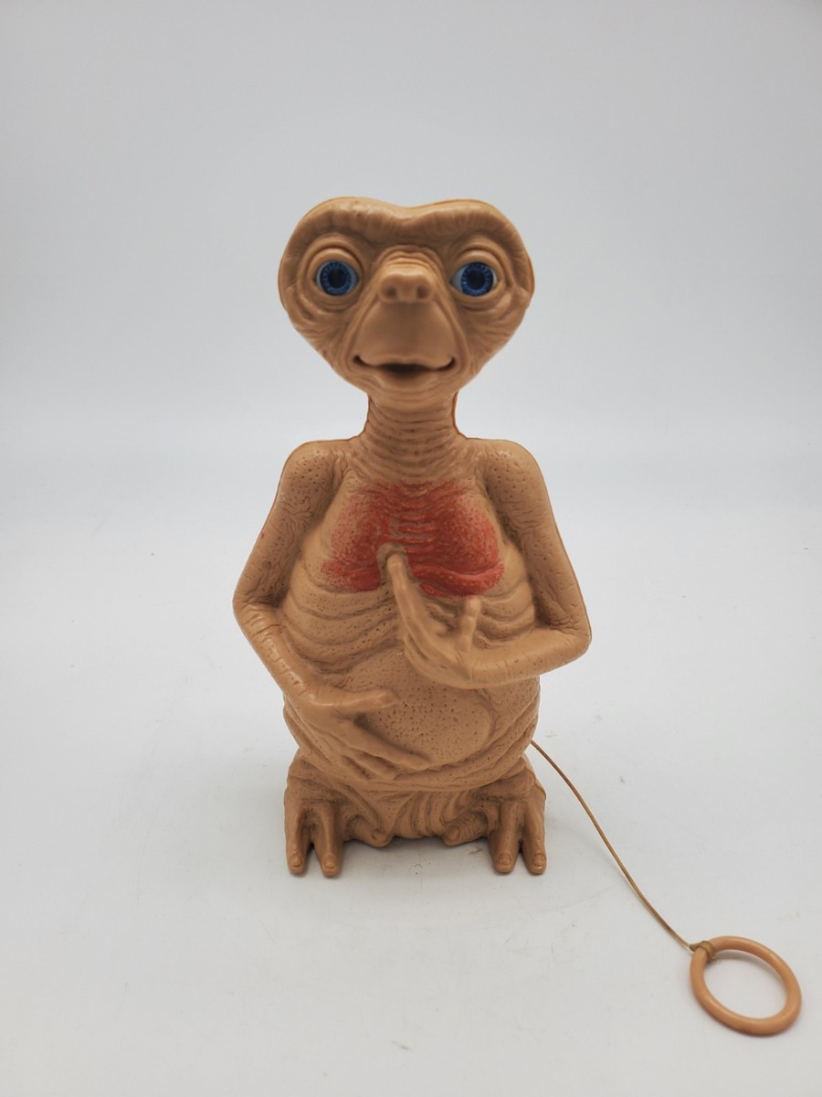 Vintage Working 1982 E.T. Talking Pull String Toy Figure Universal