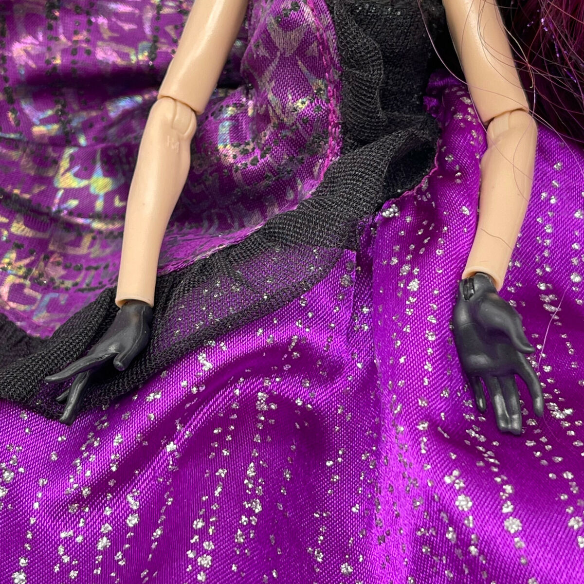 MATTEL Ever After High Thronecoming RAVEN QUEEN Doll – Toystops