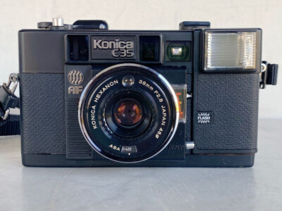 KONICA C35 AF コニカフィルムカメラ 38mmF2.8 #937 Vintage KONICA C35 AF Point and Shoot Camera. Hexanon 38m f2