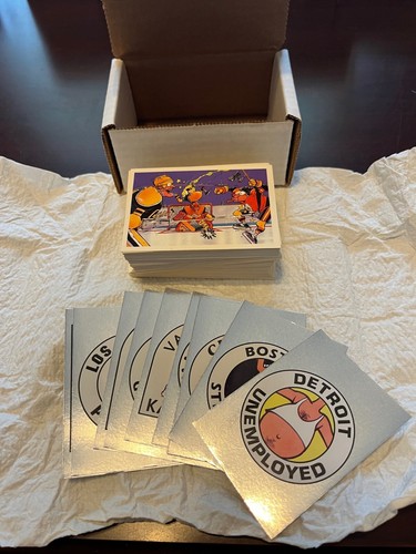 HOCKEY FREAKS - FULL BASIC 100 CARD SET PLUS 10 STICKERS 1992 ACTION CARDS -MINT