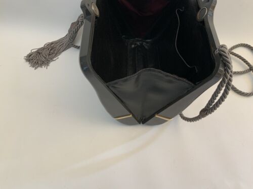 Vintage Italian hardshell Gray LuciteCrossbody evening bag with leather interior - Picture 7 of 19