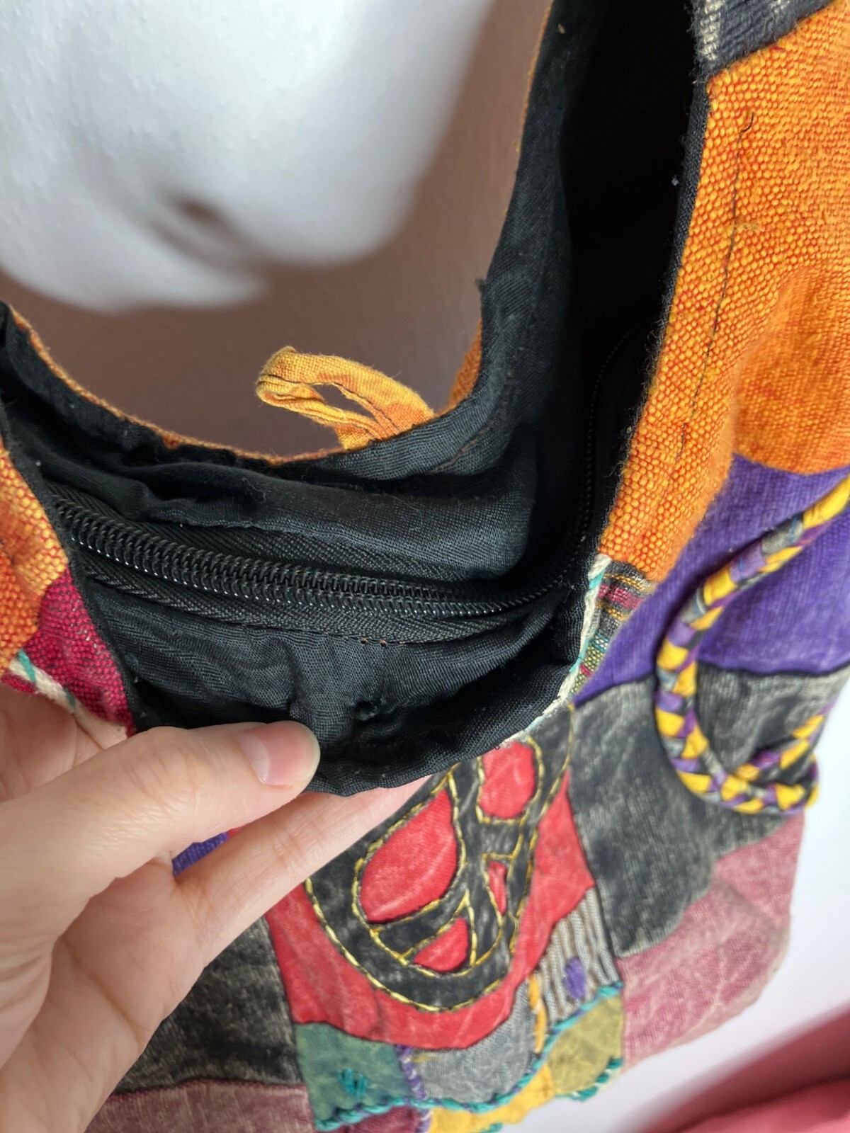 Handmade Patchwork Cotton Sling Bag zippered Purs… - image 8