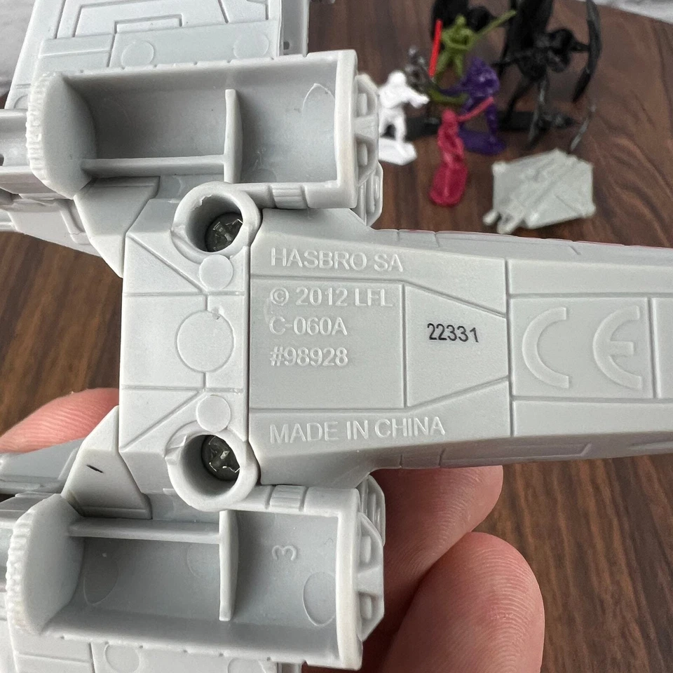 Lote (25) Mini Figuras Star Wars Squinkies Micro Force Naves X Wing CP30 R2D2 Foto 4 de 4