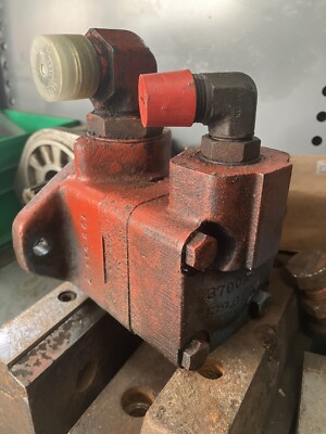Vickers Hydraulic Pump Perkins Cat Morbark Brush Bandit Wood Chipper 