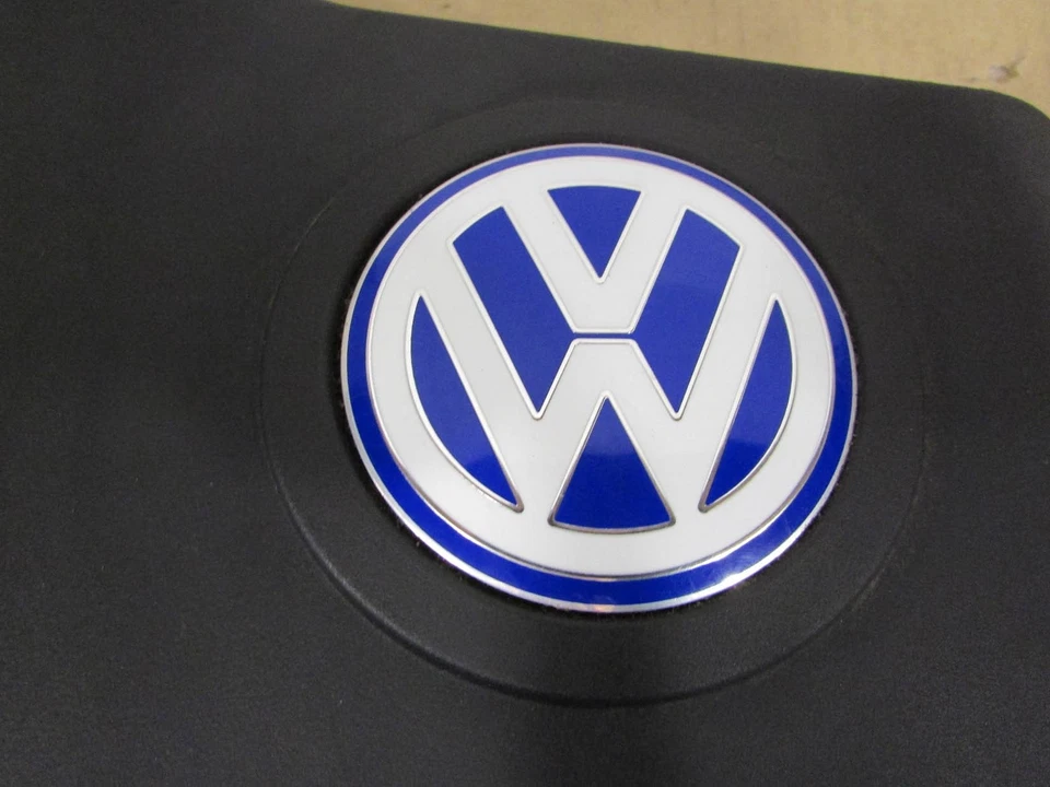 VW New Beetle Mk1 98-10 2.0 AQY engine Top engine acoustic cover insulation - Image 3 of 4