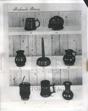 1970 Press Photo Paintbrush Pottery Kitchen items - RRR50797