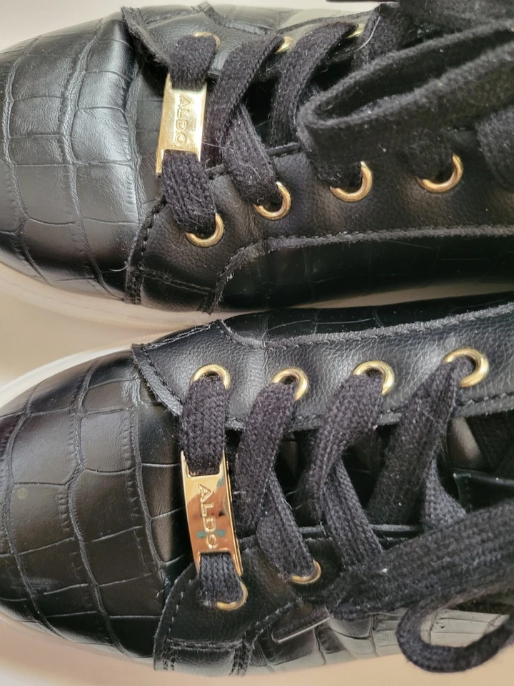 ZAPATILLAS ALDO FASHION talla 8,5 negras con ribete dorado para mujer zapatillas de tenis de diseñador Foto 3 de 4