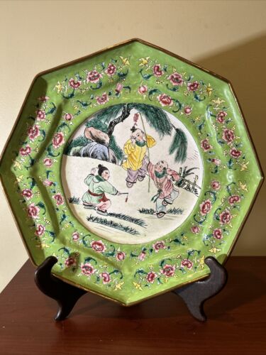 19th Century Famille Rose Chinese Export Victorian Canton Enamel Octagon Plate - Picture 2 of 12