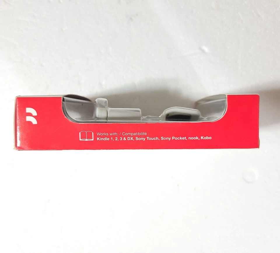 Lightwedge Verso Rechargeable Arc Light For E-Readers - Image 3 of 3