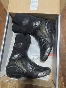Dainese Axial D1 | eBay