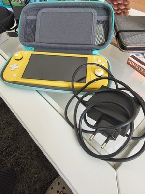 Nintendo Switch Lite 32GB Handheld-Spielekonsole - Gelb