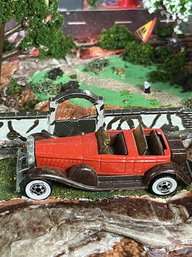 Hot Wheels Whitewalls 1931 Duesenburg 31 Doozie Red Diecast 1:64 USED EX Cond - Picture 2 of 9