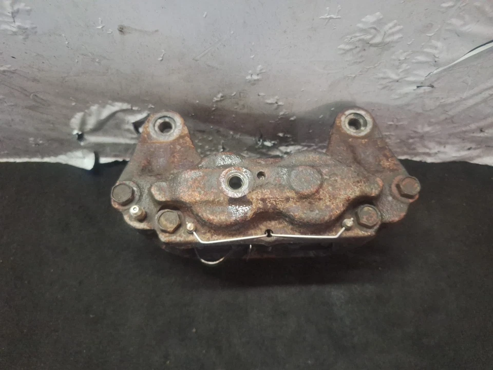 Subaru Wrx Sti V5 Front Left Brake Caliper - Image 4 of 4