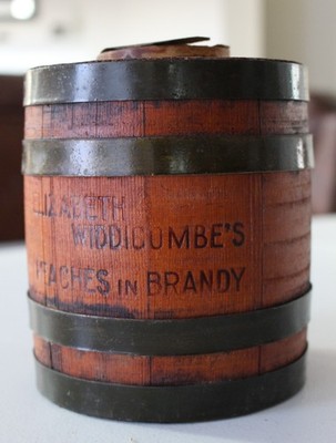 Vintage Elizabeth Widdicombe's Peaches in Brandy Wood Barrel 6'' x 5.5''
