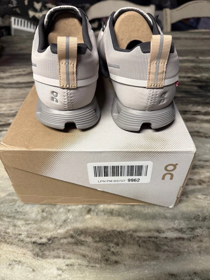 On Cloud Cloud 5 Impermeable Talla 10 NUEVO Foto 3 de 4