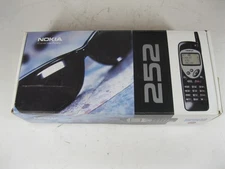 Nokia Model 252 Phone Woodgrain Untested With Battery In Original Box