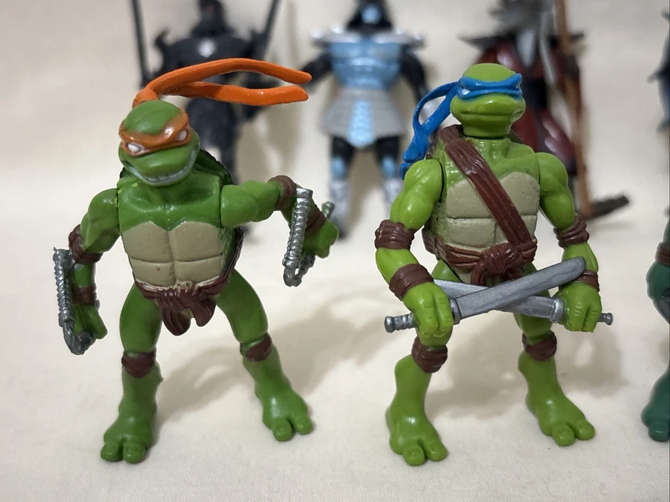 TMNT Teenage Mutant Ninja Turtles - Lote de 9 - Mini figuras de acción de 2" 2006 Foto 3 de 4