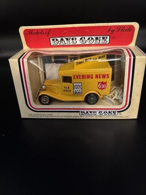 LLEDO London Evening News Van FLE 6000 In Original Box