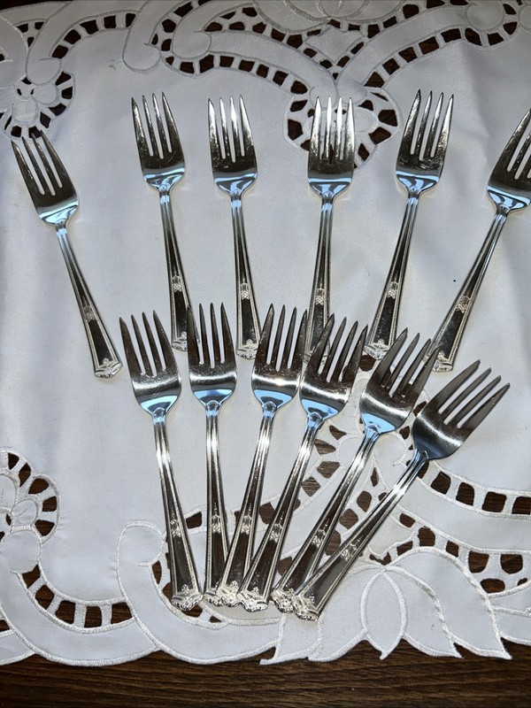 12 Winfield Silver Plate Salad Forks” nobility”