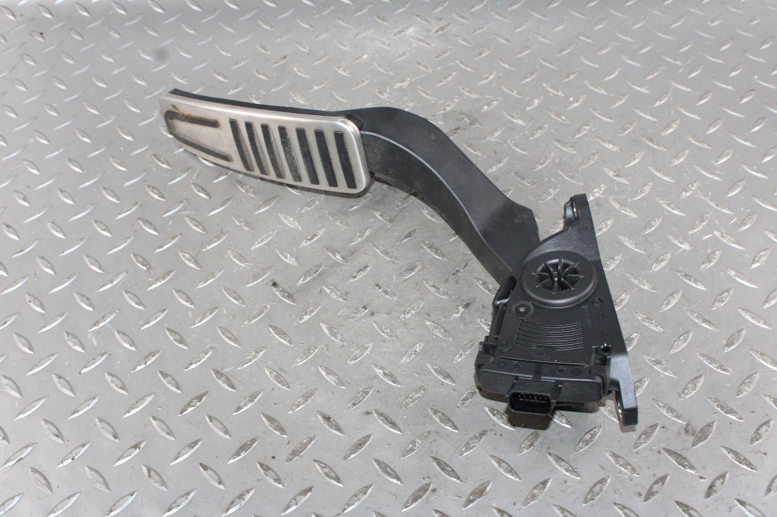 14-17 Ghibli Black Alloy Electronic Throttle Accelerator Pedal Assembly OEM WTY