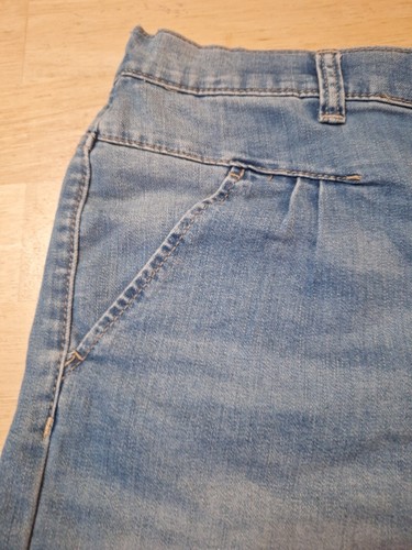 New Girls Plus Size 10-12 Pull On Jean Shorts By Wonder Nation - Picture 3 of 3