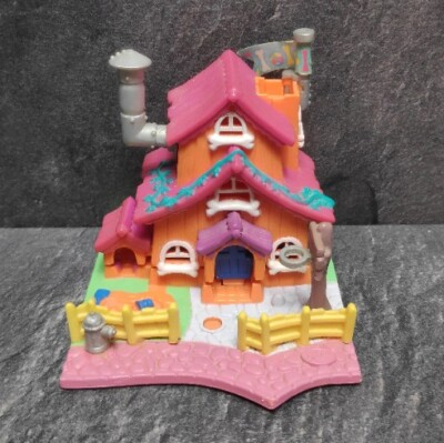 Polly Pocket Animal Wonderland Dog House Barkleys Hottage Bluebird 1994