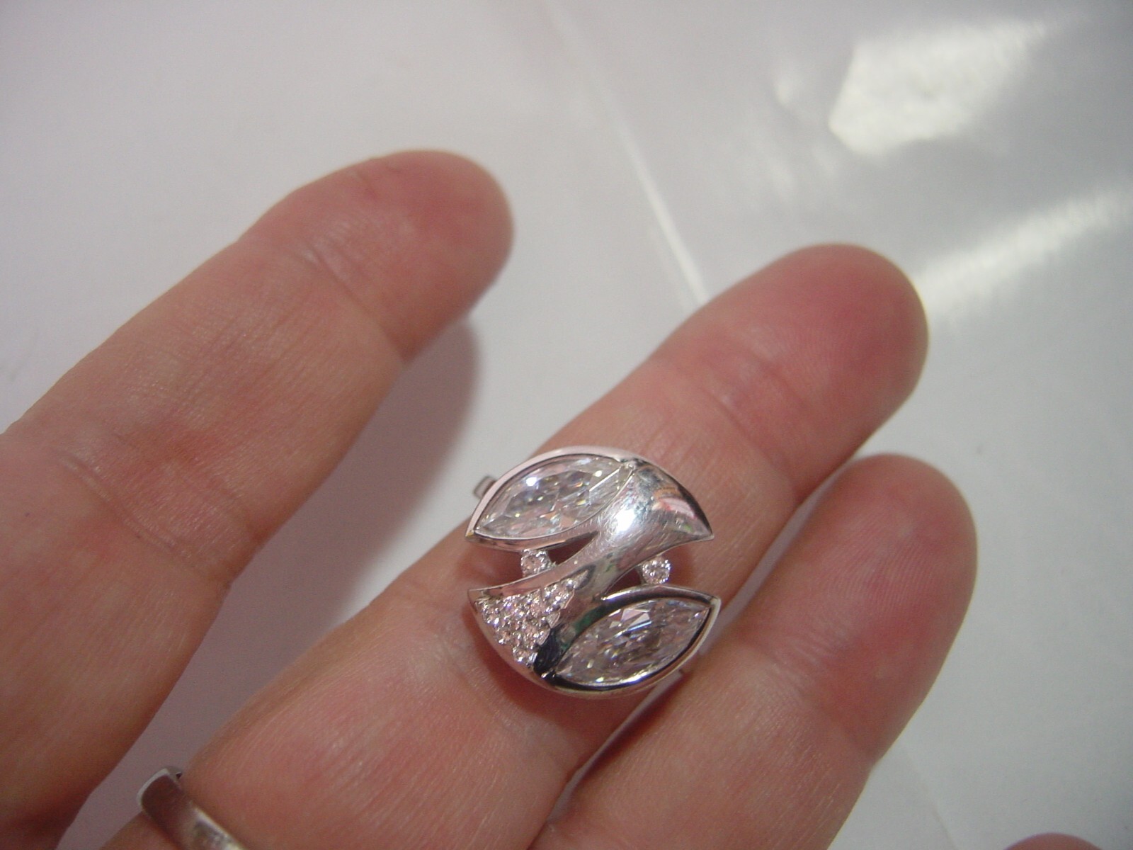 Superb Large Solid Silver Ring-High-Graded Sparkl… - image 7