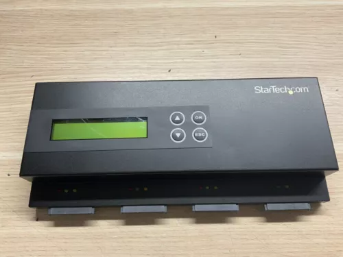 Standalone SATDUP13 1:3 SATA 2.5 / 3.5” Hard Drive Duplicator and Eraser /JUA626