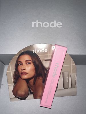 Rhode Peptide Lip Treatment Rhode Vanilla (Vanilla Cake). SHIPS