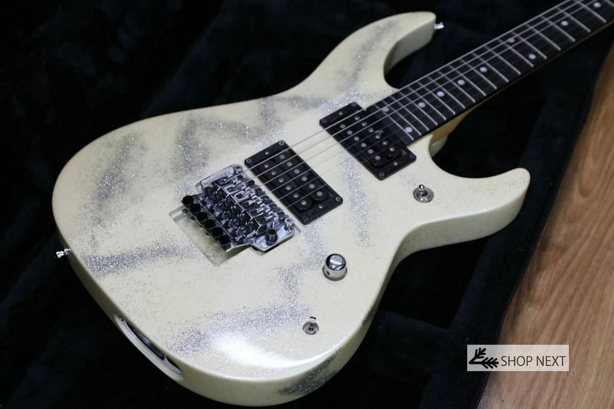 Used Killer KG-FASCIST VICE Milky Way White Free Shipping ss2855