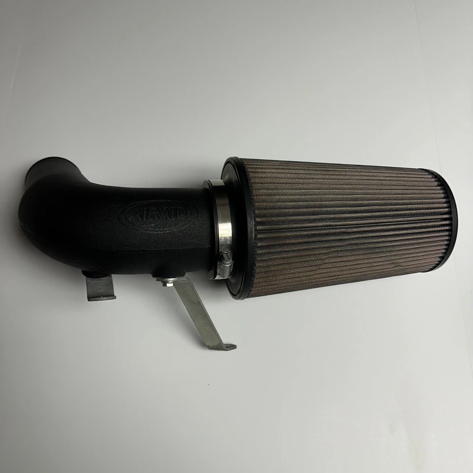 Sistema de admisión de aire Airaid 310-110 con filtro adicional para Jeep Wrangler TJ 1997-2004 Foto 3 de 4