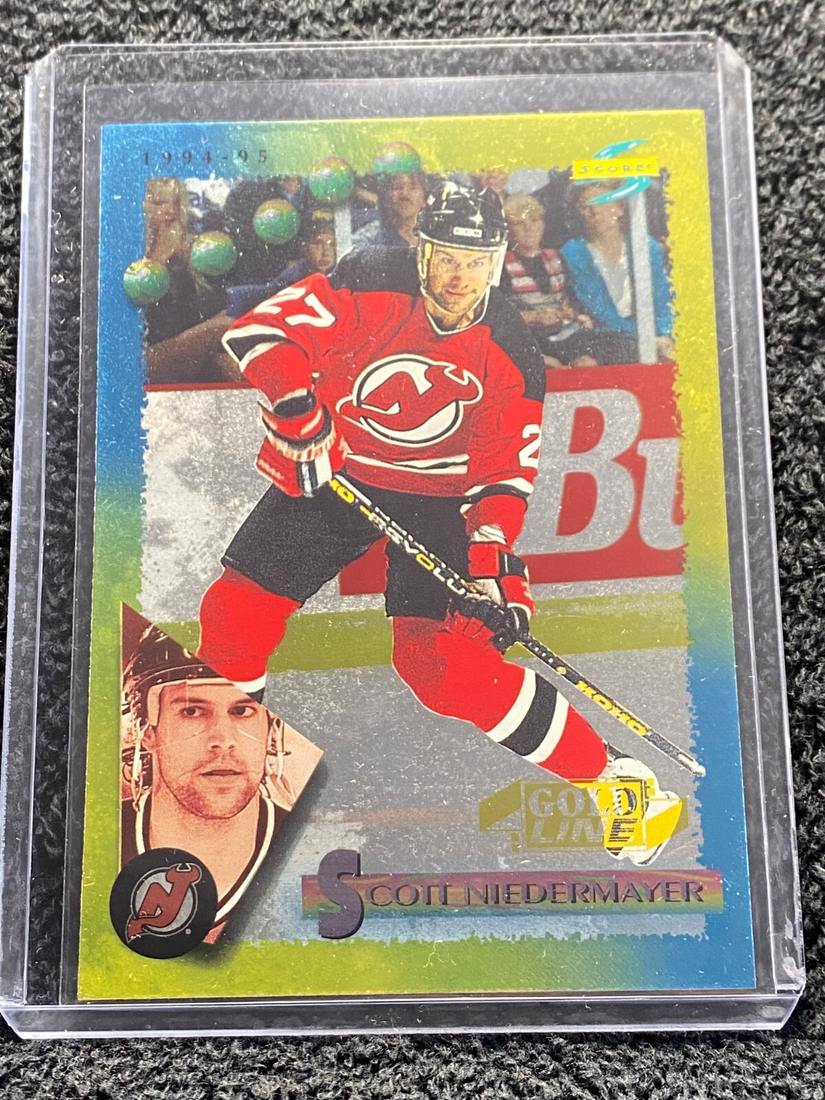 1994-95 Pinnacle Score - Gold Line Parallel - #22 Scott Niedermayer