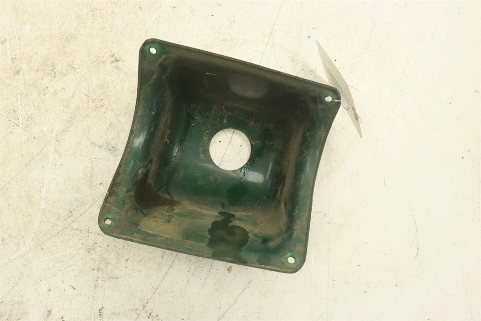 Крышка рулевого вала приборной панели Polaris Ranger 425 04 39130 - Изображение 3 из 3