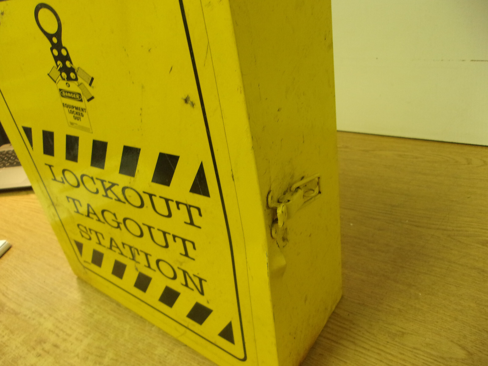 Prinzing Lockout Tagout Station 16 1/2