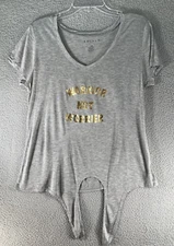 Nel+Lo Active Women’s T-Shirt Size Large Gray Tied Bottom "Warrior Not Worrier"