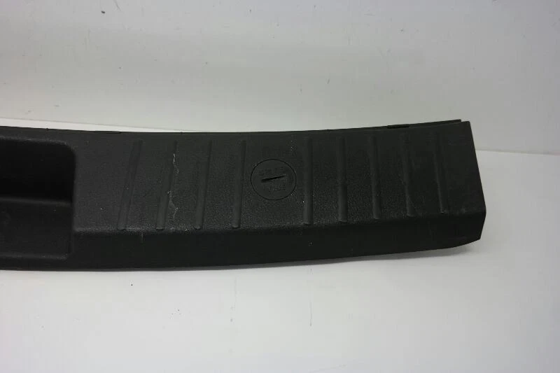 Hyundai Veracruz 2011 tapa maletero placa umbral Foto 3 de 4