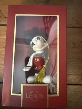 Disney Showcase Lenox 2021 Mickeys Winter Outfit Ornament Porcelain SKU# 892574