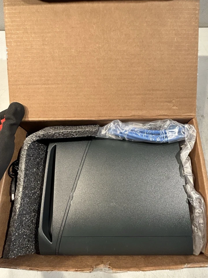 New ARRIS Surfboard G34 DOCSIS 3.1 Gigabit Cable Modem & Wi-Fi 6 Router AX3000 - Image 4 of 4