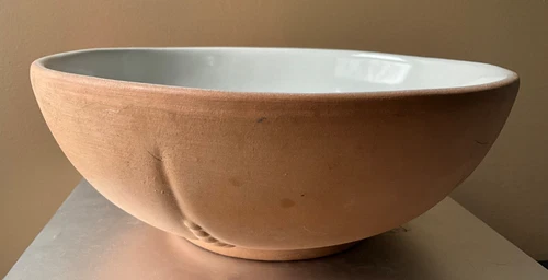 Vintage Frankoma terra cotta bowl w-interior glaze #224. No cracks crazing chips